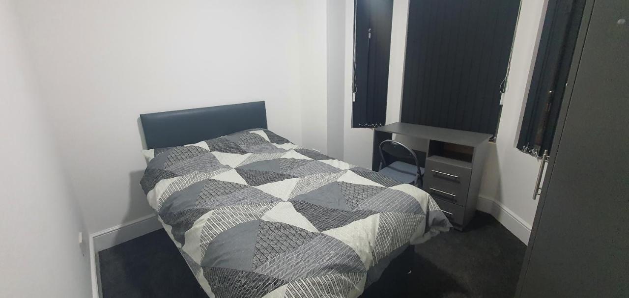 Coventry Elite House Aparthotel Buitenkant foto