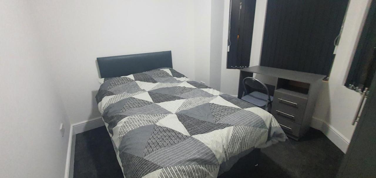 Coventry Elite House Aparthotel Buitenkant foto